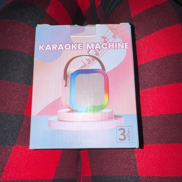 Mini Karaoke Machine Black Design - Picture 3 of 5